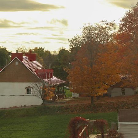 Bed & Breakfast, Gite La Princesse Des Champs Saint-Jean-de-Boischâtel エクステリア 写真