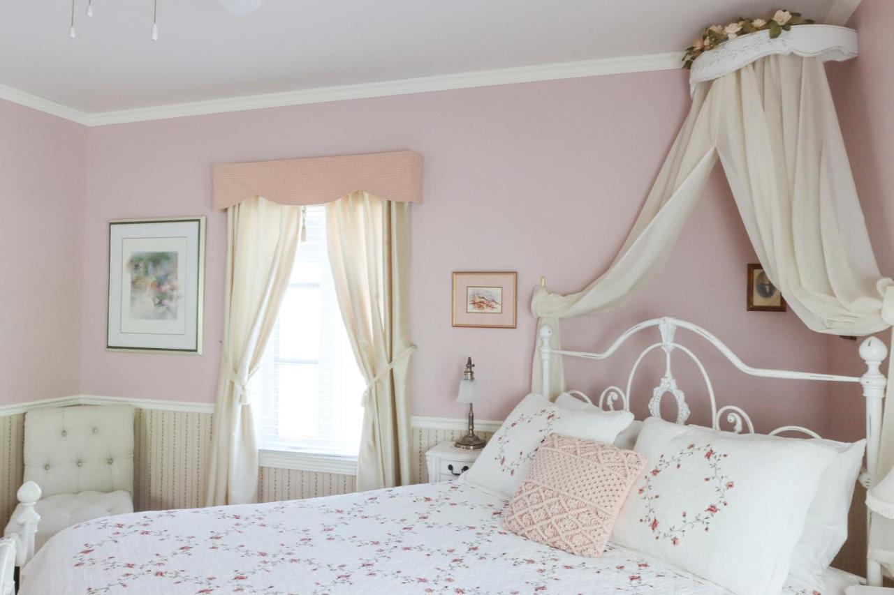 Bed & Breakfast, Gite La Princesse Des Champs Saint-Jean-de-Boischâtel エクステリア 写真