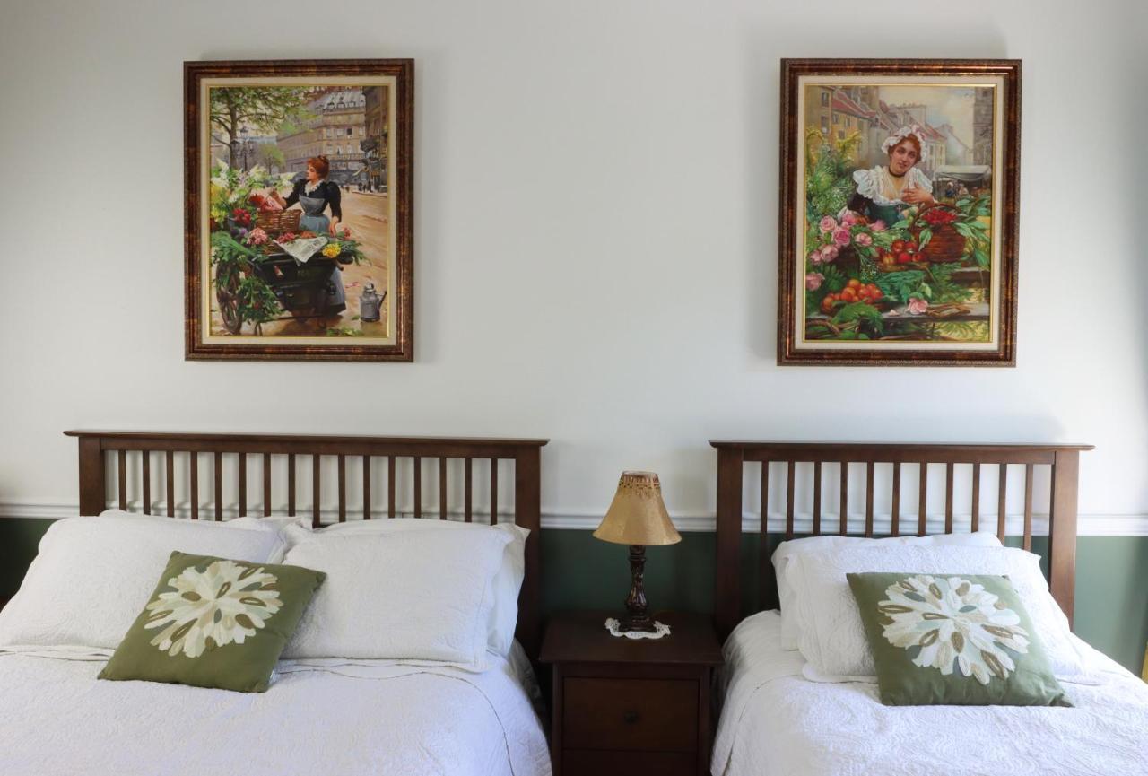 Bed & Breakfast, Gite La Princesse Des Champs Saint-Jean-de-Boischâtel エクステリア 写真